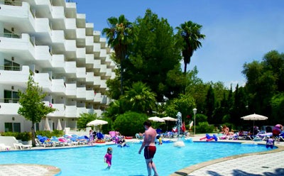Book bargain holidays to balearic islands - Ola Bouganvillia Apartments