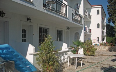 Family holidays in argassi - Paradise Studios