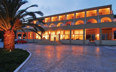 Book bargain holidays to achladies - Belvedere Hotel & Bungalows