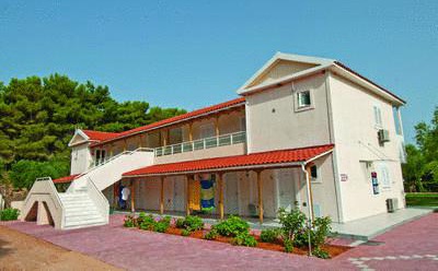 Book bargain holidays to lassi - Studios Angelika
