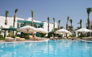 Book bargain holidays to Ras Um Sid - Falcon Hills